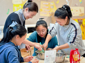 “社”彩秋日 悦动时光