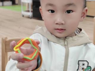 美工区：甜甜圈