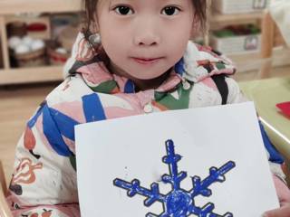 美工区：美丽的雪花