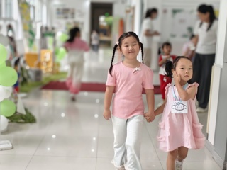 第三周：我送弟弟妹妹上学