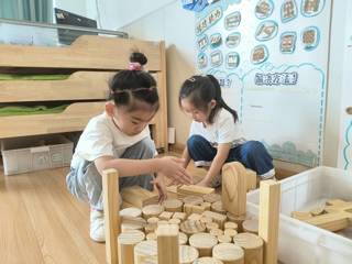 建构区：小小建筑师